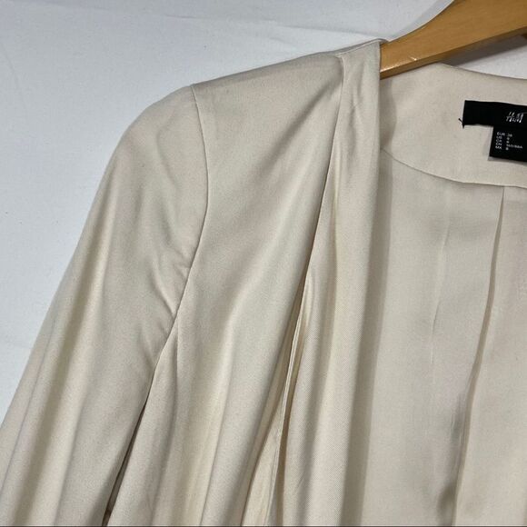 H&M Cream Ruffled Cardigan - Picture 8 of 15